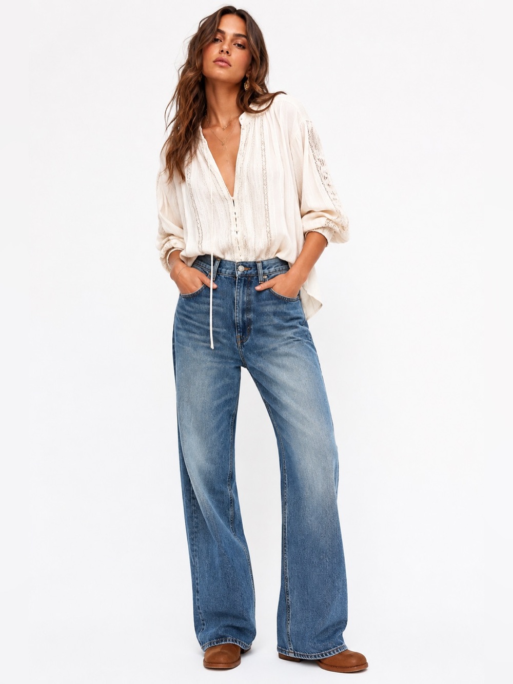 Zara Straight Leg Lightwash Blue Jeans